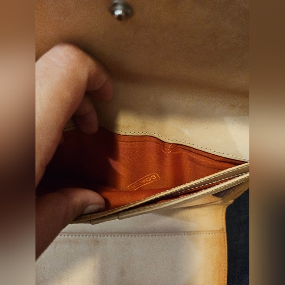 Coach Hampton Vintage Signature Jacquard Wallet - Picture 8 of 8